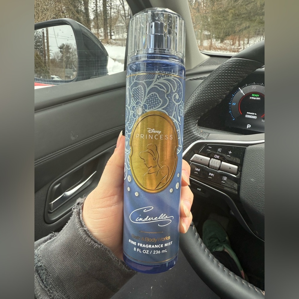 Retired bath and body works princess Cinderella body mist